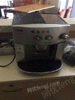 青浦烘焙设备转让两个加斯特的烤箱、一个德龙牌的咖啡机