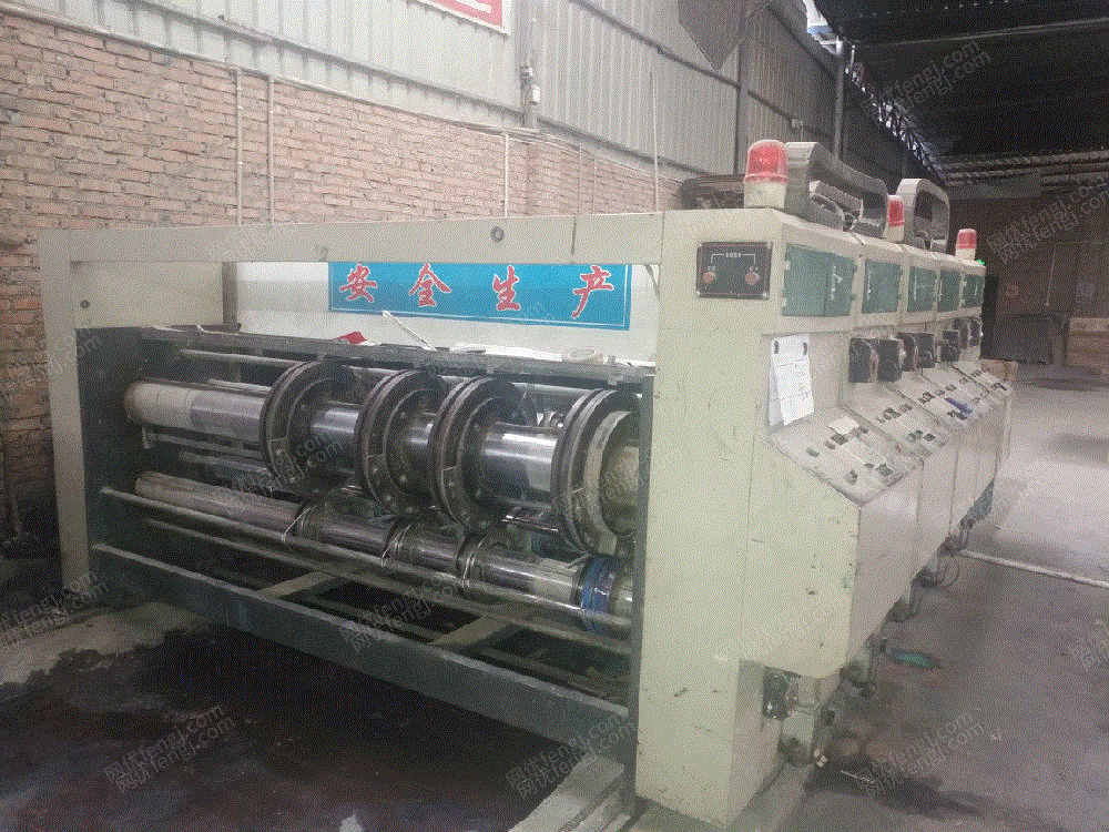 二手纸箱包装设备出售