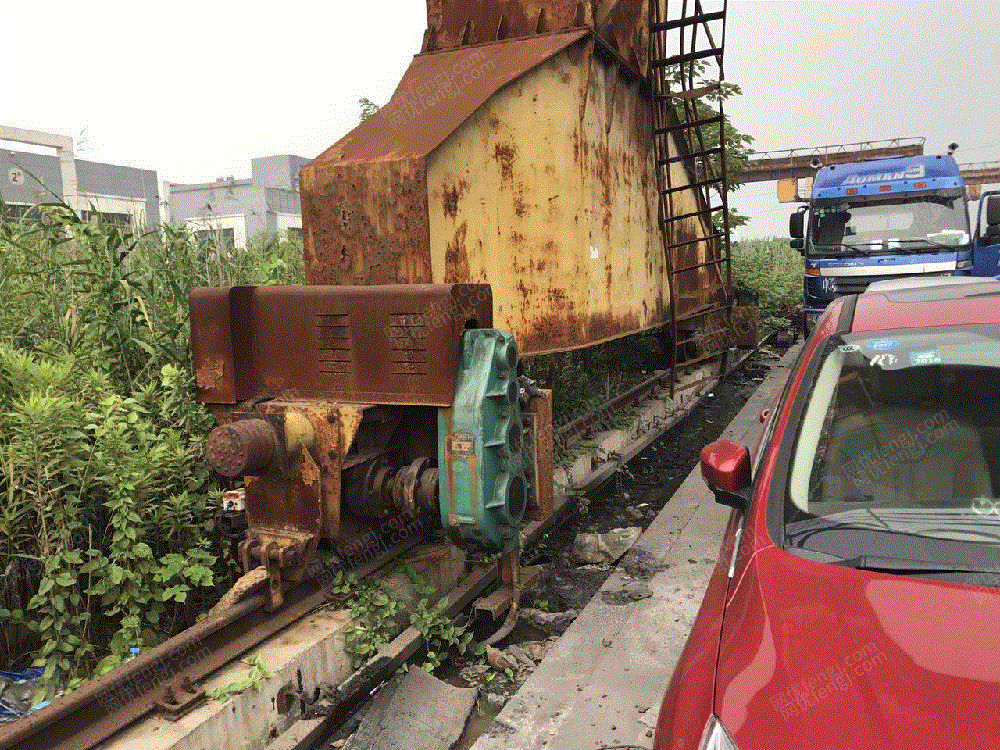 二手龙门吊出售