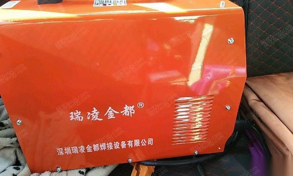 急售顶账瑞凌金都400双相电焊机