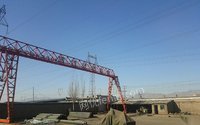 九成新龙门吊五吨出售，带84米钢轨，200米电缆，100米电线