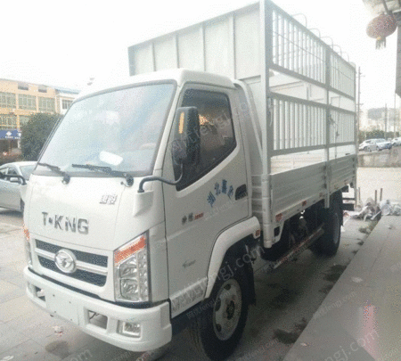 16年8月4.2米宽体高栏 货车5.88万元