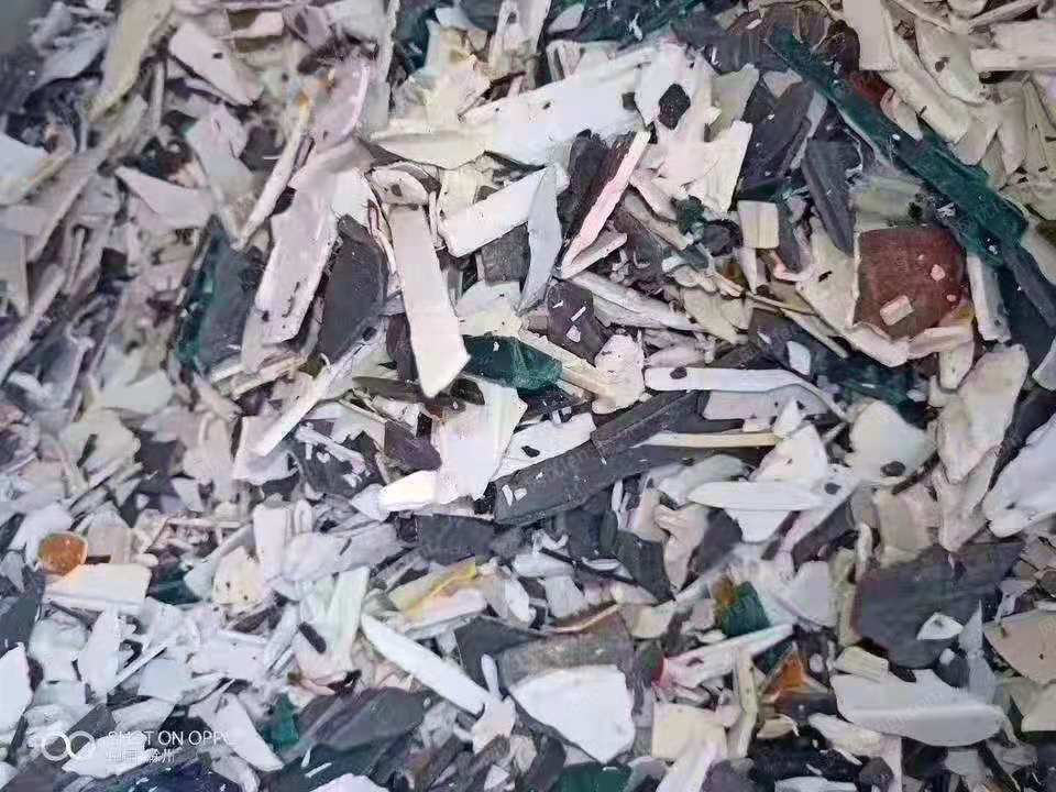 出售塑料破碎料 一个月4.50吨