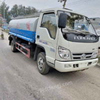 吸污车，洒水车，环卫车出售