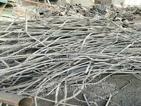 新疆地区出售2000吨轧钢料