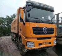 转卖二手国五6.8米高栏货车,双卧铺220马力,乘