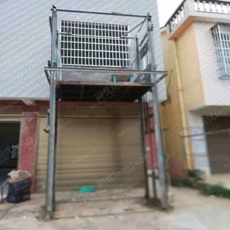 二手提升机出售