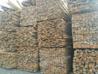行业高价大量回收旧方木二手建筑木方模板跳板工地下来的基础建材