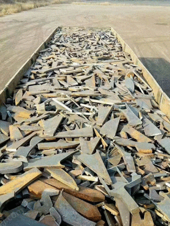 广西地区大量回收废钢利用材