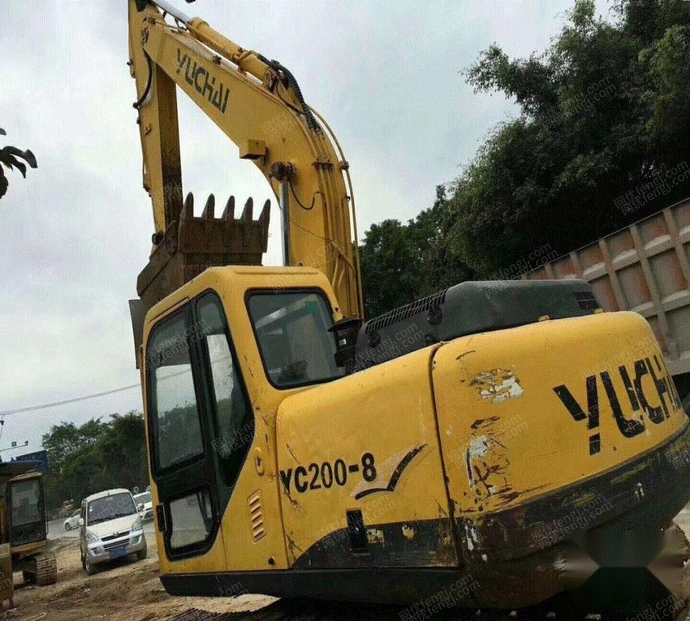 玉柴135-8挖掘机