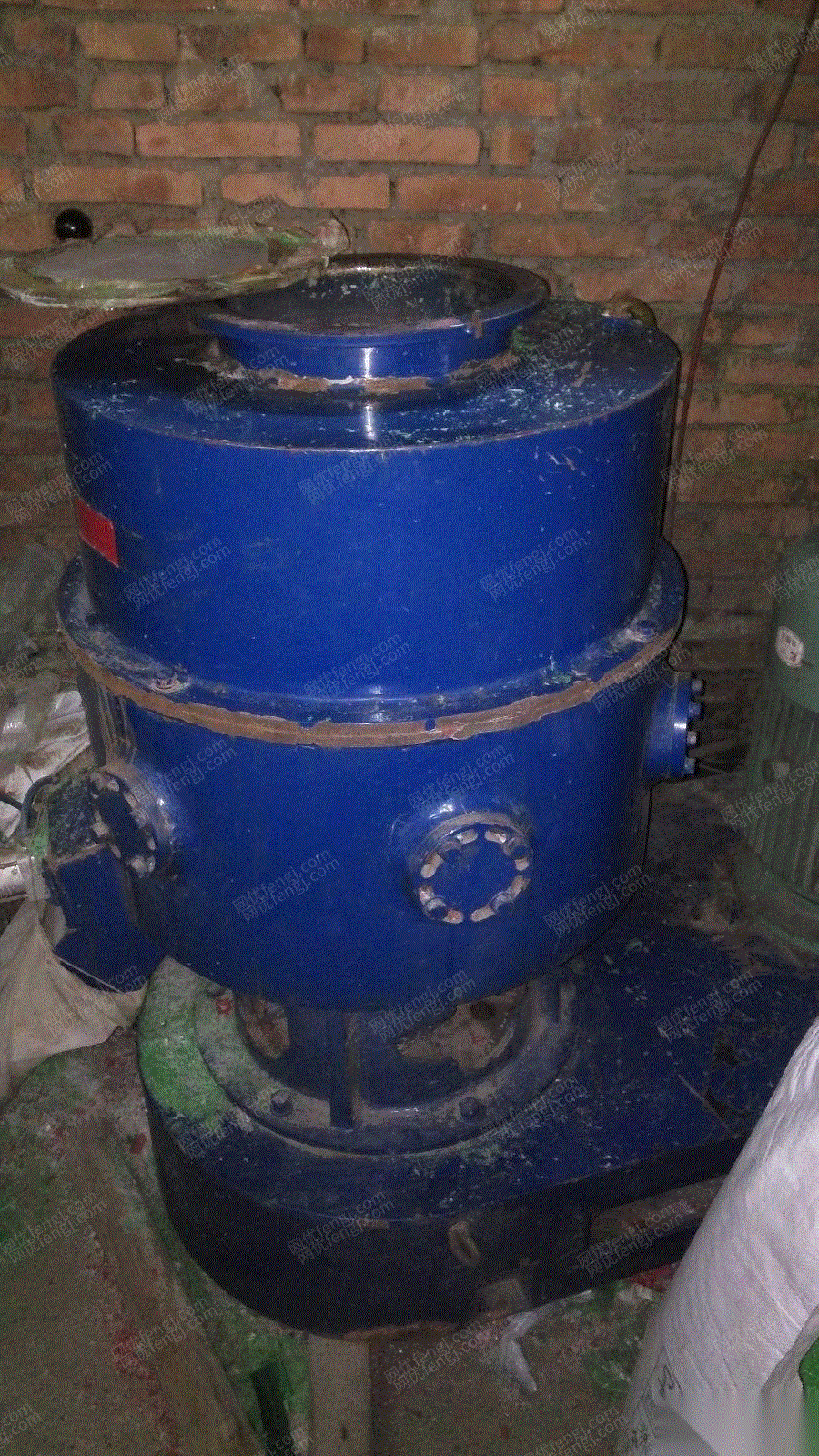 粉碎機(jī)團(tuán)粒機(jī)造粒機(jī)出售 二手造粒設(shè)備出售