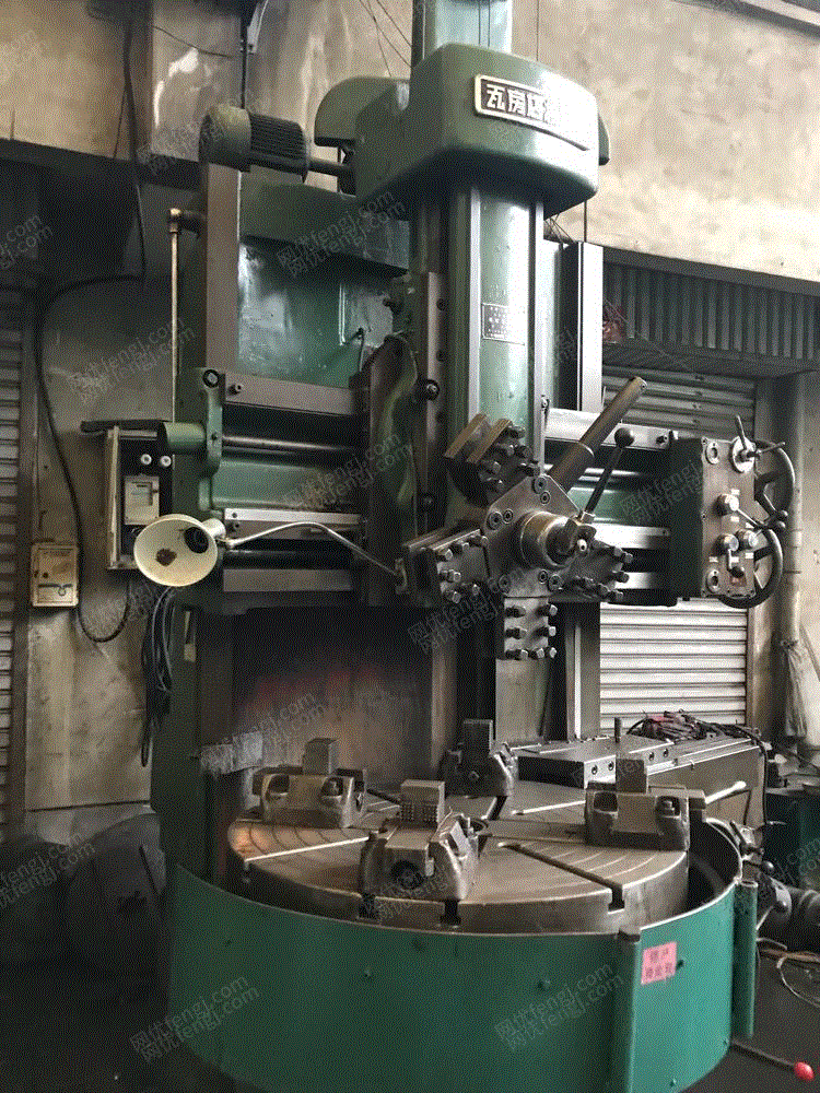 25米瓦房店机床厂单柱立式车床c512a 直径1250mm出售