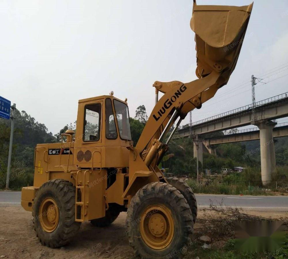 自用柳工40铲车出售