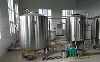 啤酒酿造设备出售.500l不锈钢发酵罐、糖化罐等全套设备。