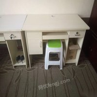 酒店改造，处理一批办公用品办公桌、椅子
