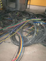 求购铜电缆线 回收废旧电缆  