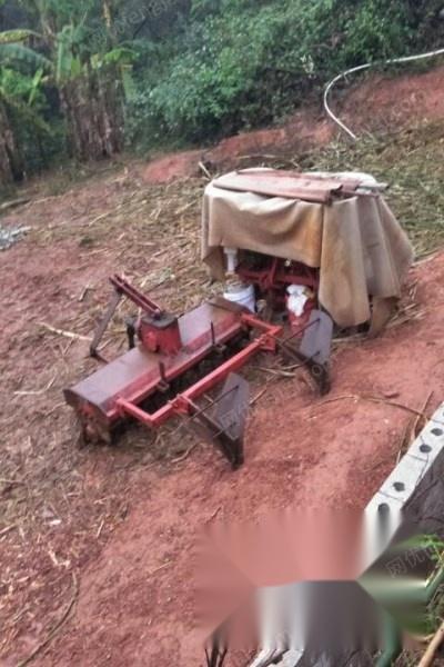 拖拉机带甘蔗培土机急售