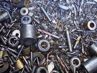 长期求购废旧金属制品