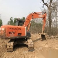 工地停工出售日立200-3挖机
