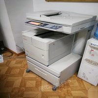 由于厂房租期到期，低价转让八九成新打印机一体机，打印复印扫描传真
