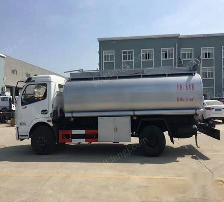 如何快速清洗油罐车 gather-201843131672327393171345-55915tbax12-g.jpg!300small
