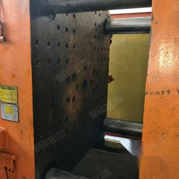 二手卧式注塑机出售