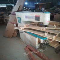 朋友厂拆迁两台仿形车床木工机械镂铣机出售