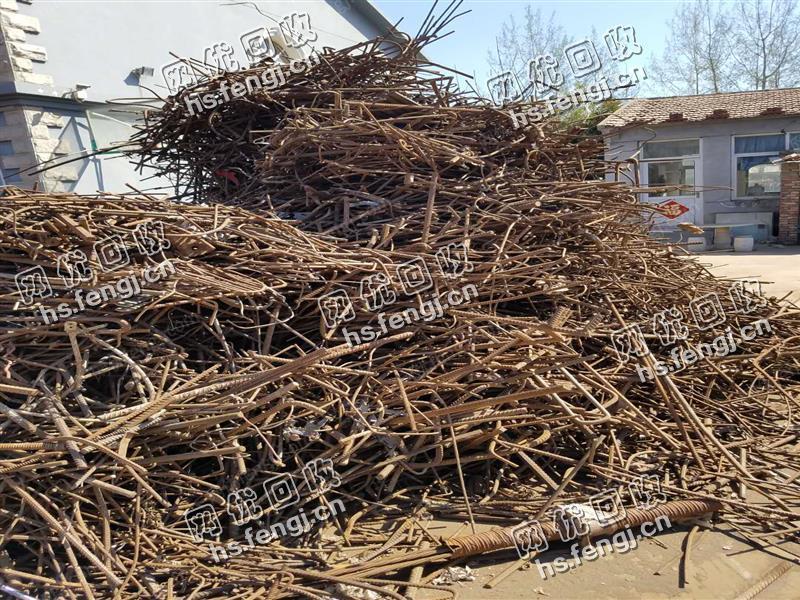 天津地区出售40吨钢筋毛料