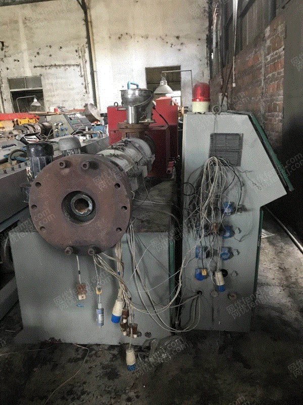 市场库存二手900型全自动包装充填机