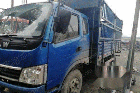 转让库存4.8米蓝牌奥驰大配置仓栏(枣阳)货车