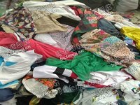 内蒙古巴彦淖尔地区出售大量旧夏装