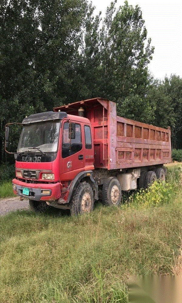 自卸车/翻斗车出售
