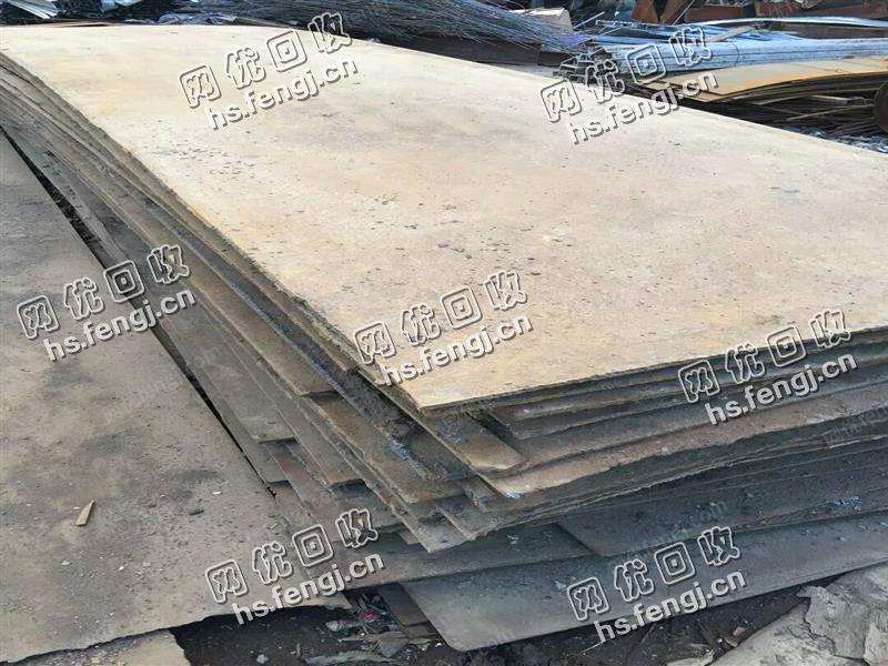 上海闵行地区出售18吨5个厚钢板