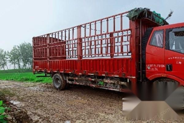 低价出售解放j66.8米高栏货车