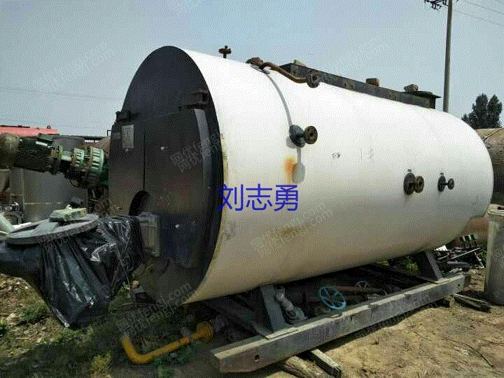 市场库存二手2吨燃气燃油蒸汽锅炉。