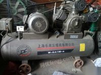 出售9成新上海乐用压缩机,型号w-0.5/30-s