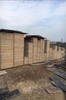 建筑二手模板、方木。常年出售各种规格模板、方木二手建筑