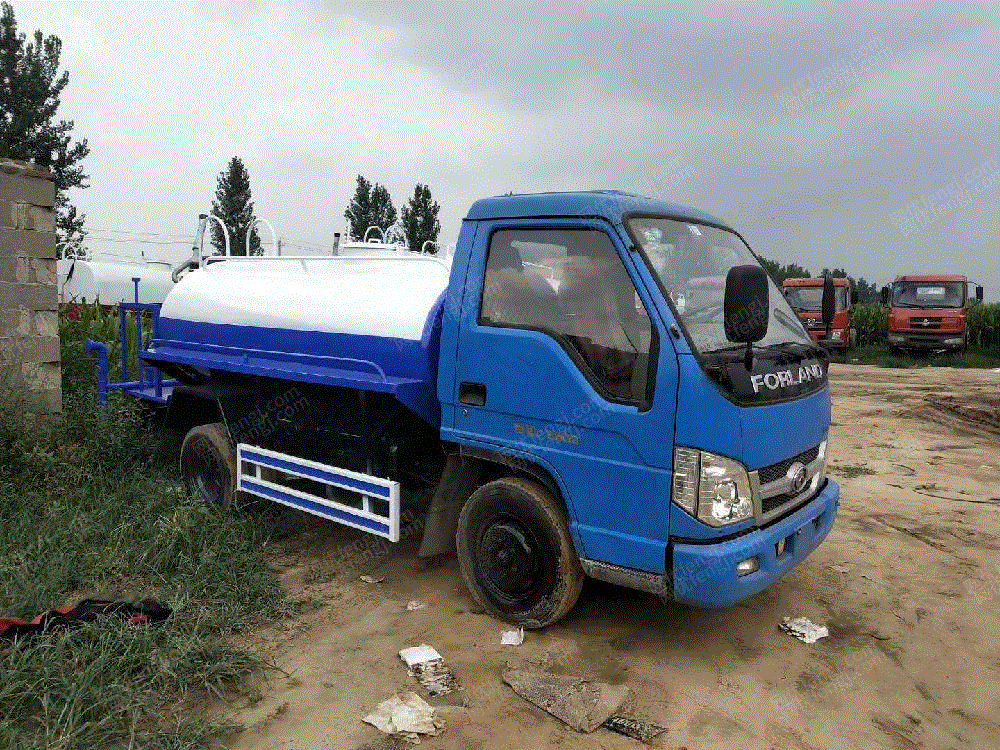 二手洒水车 全新洒水车 大量现车 低价出售