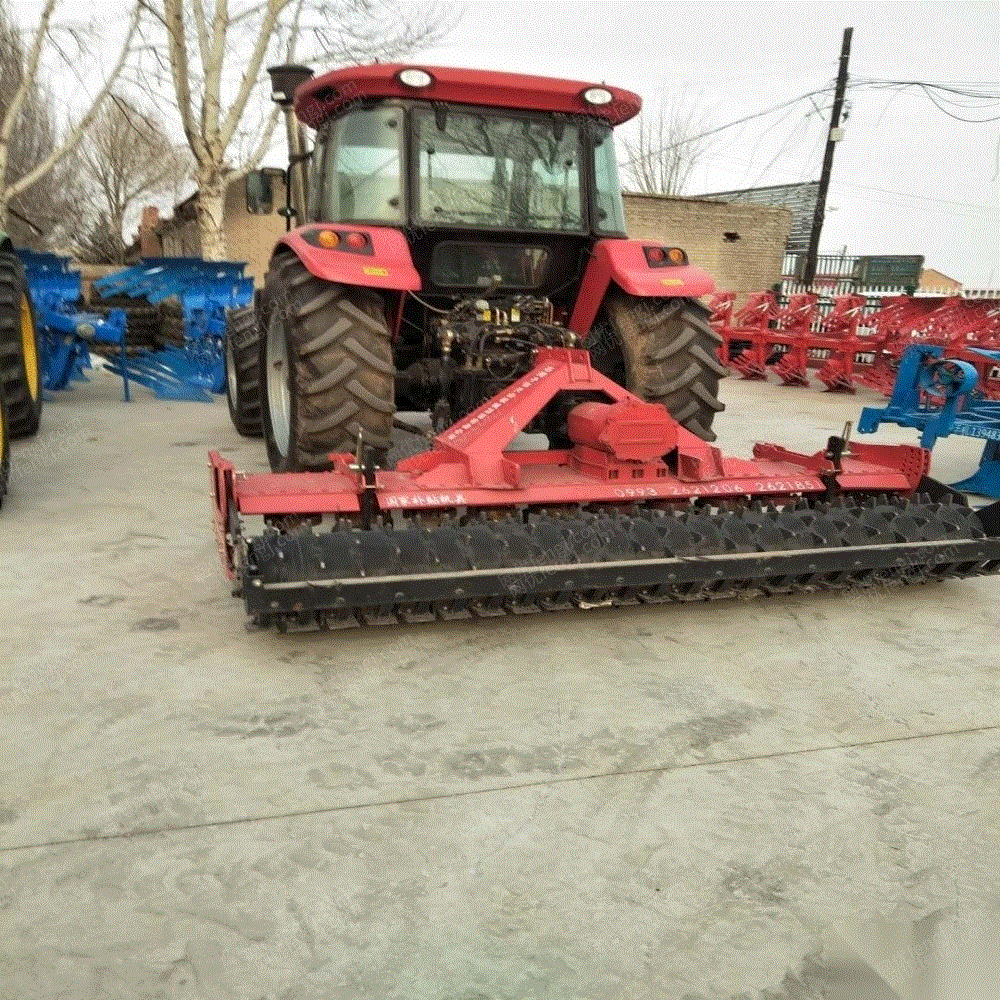 带三米动力耙，拖拉机出售