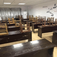教室翻新，二手桌椅低价出售
