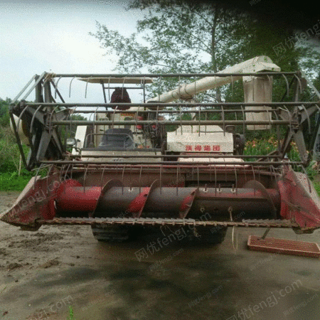 收割机价格便宜 gather-2018920131819291755944554-82102tci12-g.jpg!300small