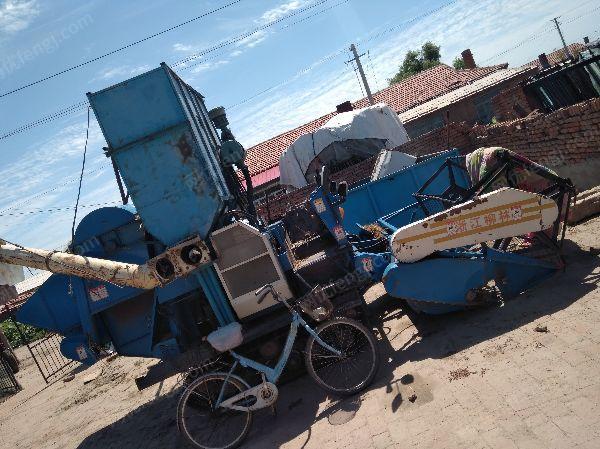 出售柳林水稻收割机2.0拖粒车，履带打浆机