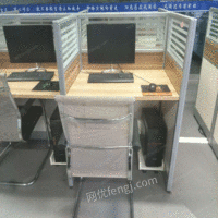 二手电脑桌椅优惠转让85套电脑桌椅，八九成新