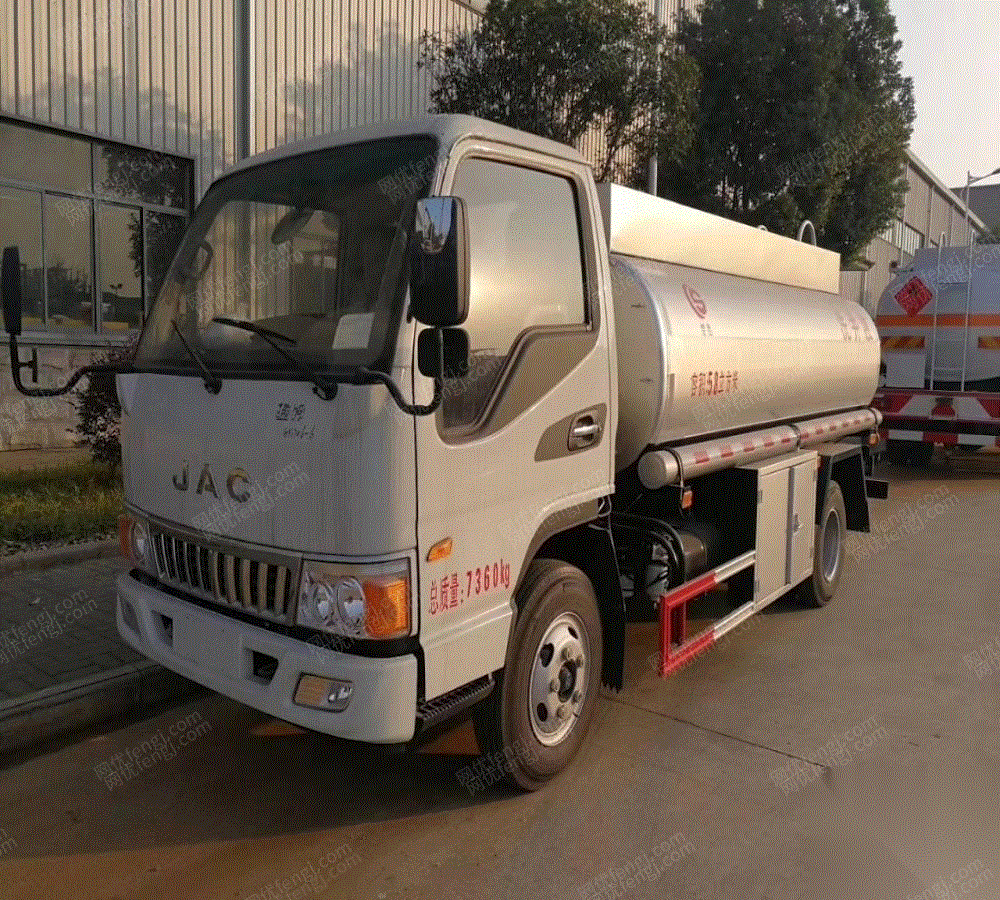 江淮5吨普货液罐车上可以个人户出售