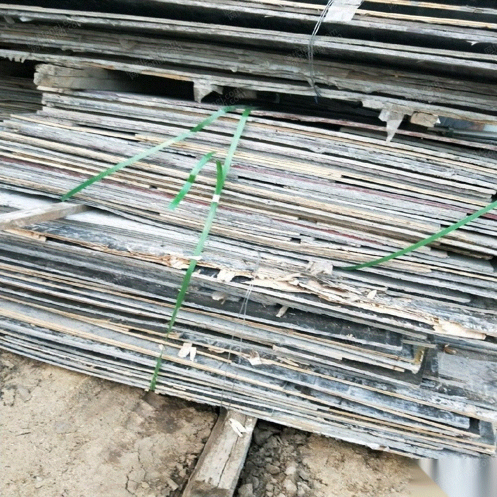 收售方木,模板,竹架板各种建筑废料