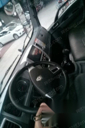 处理库存二手18年六月重气高蓝货车