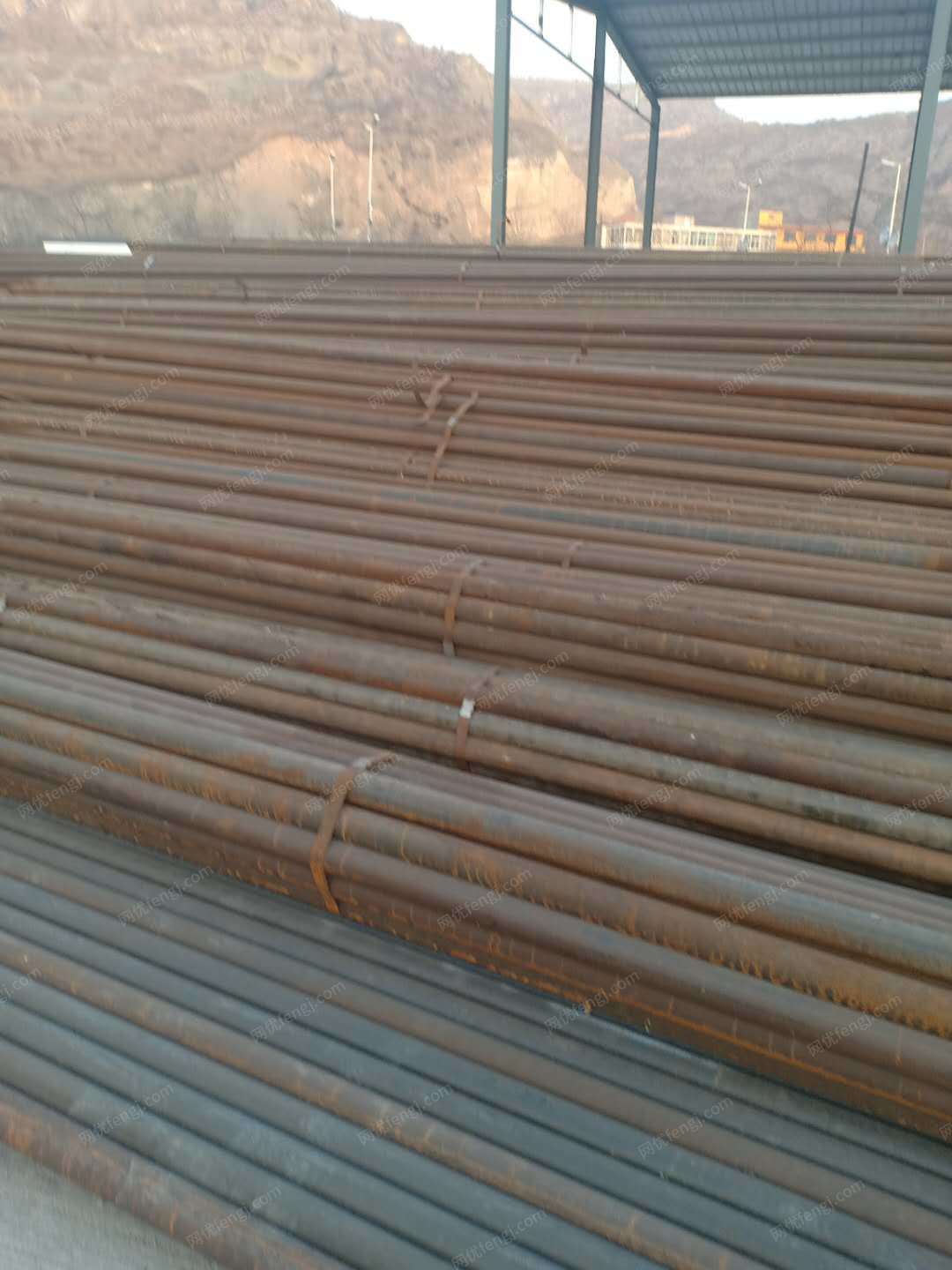 出售红铜300吨.油管4000多吨 2-2.5厚 长9米