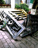 重庆高价回收铝合金门窗废电线废塑钢门窗铲墙钻孔