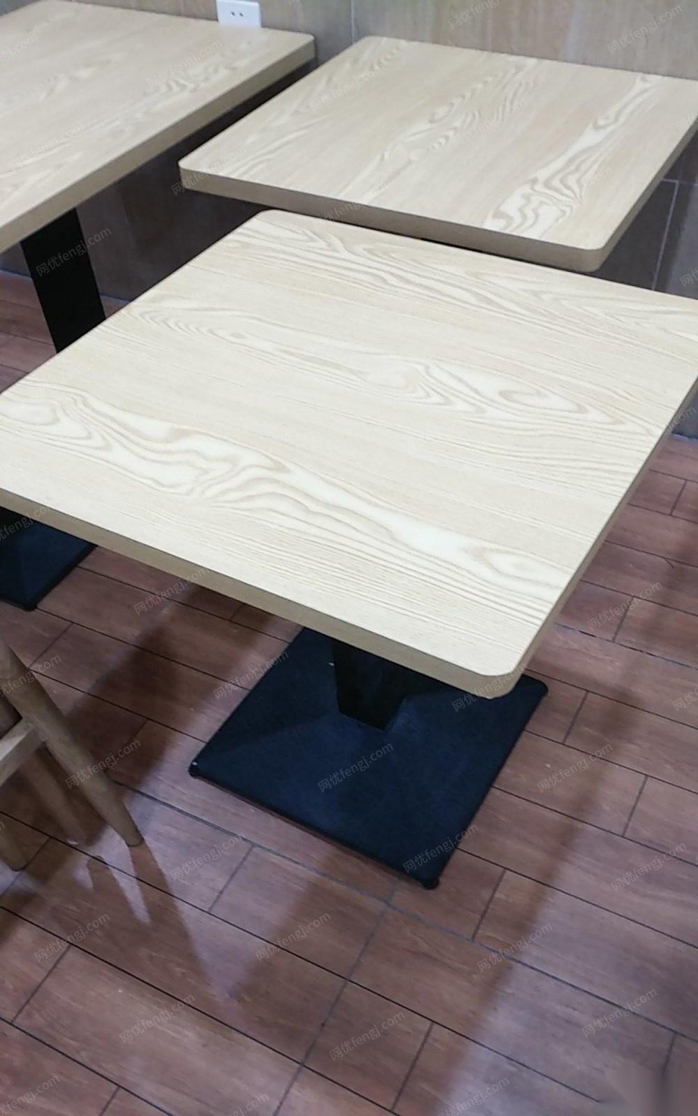 出售餐厅全新座椅板凳 厨房餐具 碗筷  20000元