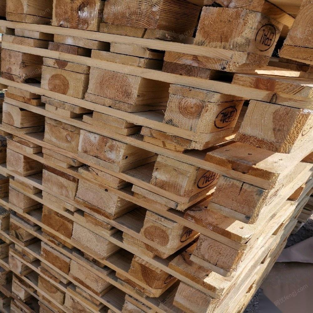 贵州安顺出售二手托盘木制品包装 20000元